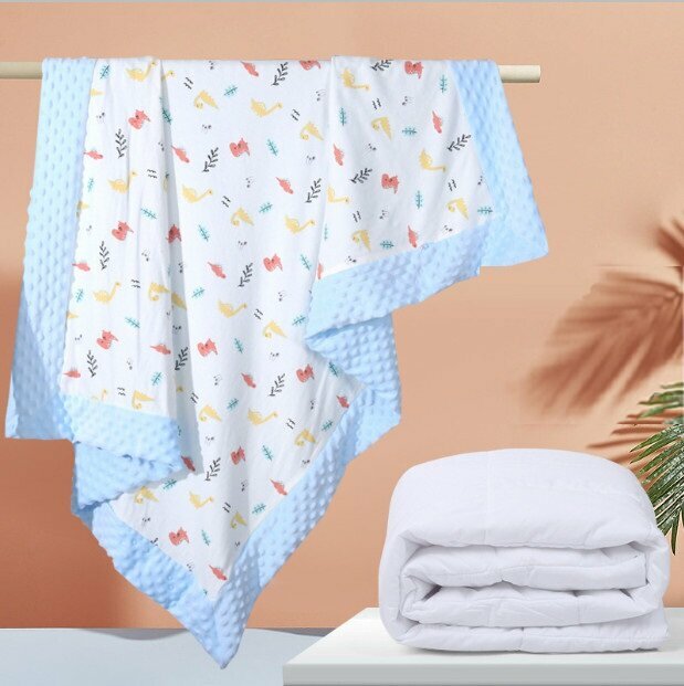 Hotly recommended baby beanie blanket and quilt, thickened to protect baby's sweet dreams (blue dinosaur + one bladder core (spring and autumn model 1150g) size 110*140)