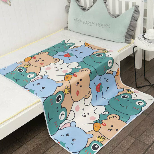 Hot selling baby diaper pad [Zoo [reversible] 70x120cm]