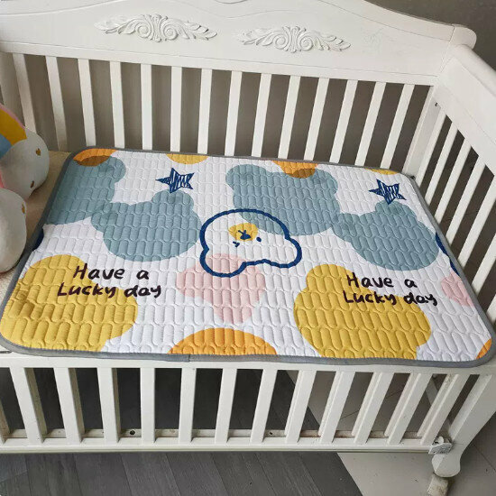 Hot selling baby changing pad [Light Shadow Bear [Pure Cotton Five Layers] Size [50x70cm]