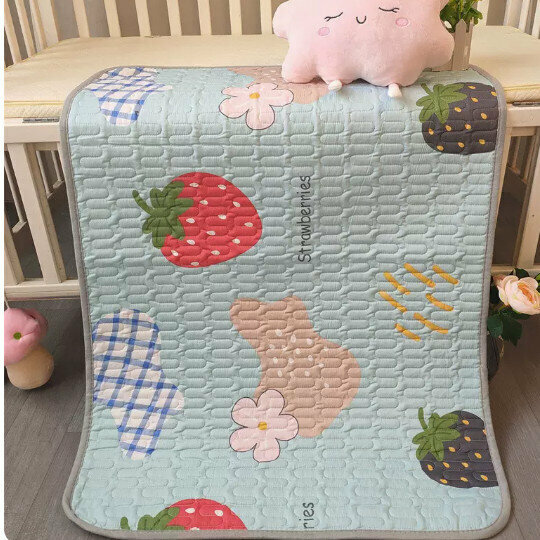 Hot selling baby changing pad [Strawberry Fruit [Pure Cotton Five Layers] Size [70x100cm]