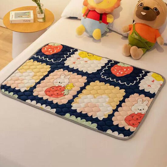 Popular baby diaper pad [Biscuit Flower] size [34x45cm]