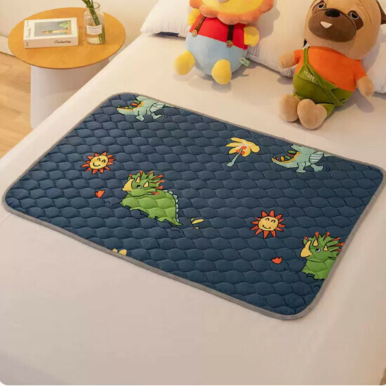 Popular baby diaper pad [Mechanical Dinosaur] Size [34x45cm]