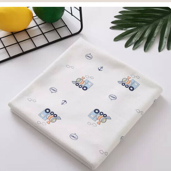 Popular baby quilt [little train] size [85x85cm]