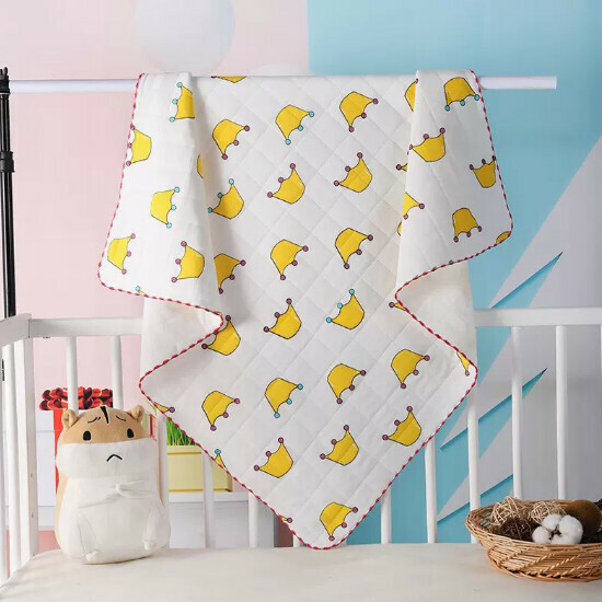 Popular baby delivery room swaddle [Crown] size [85x85cm]