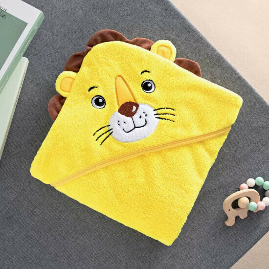 Popular baby quilt [lemon yellow lion] size [105x105cm]