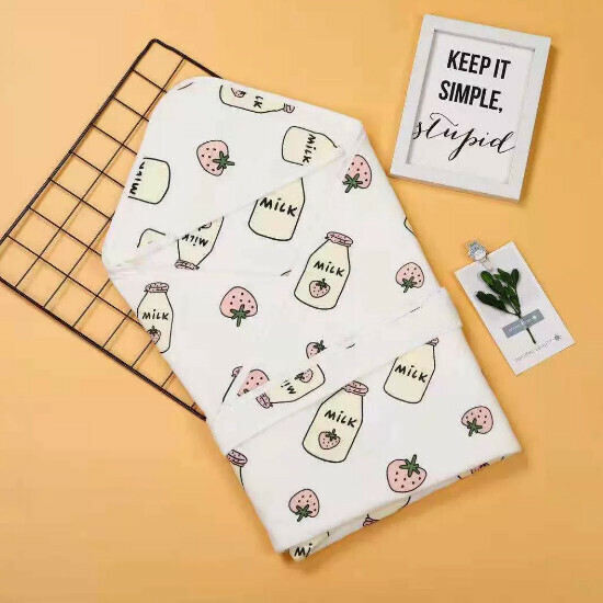 Popular newborn baby hooded quilt [small bottle 85*85cm] size