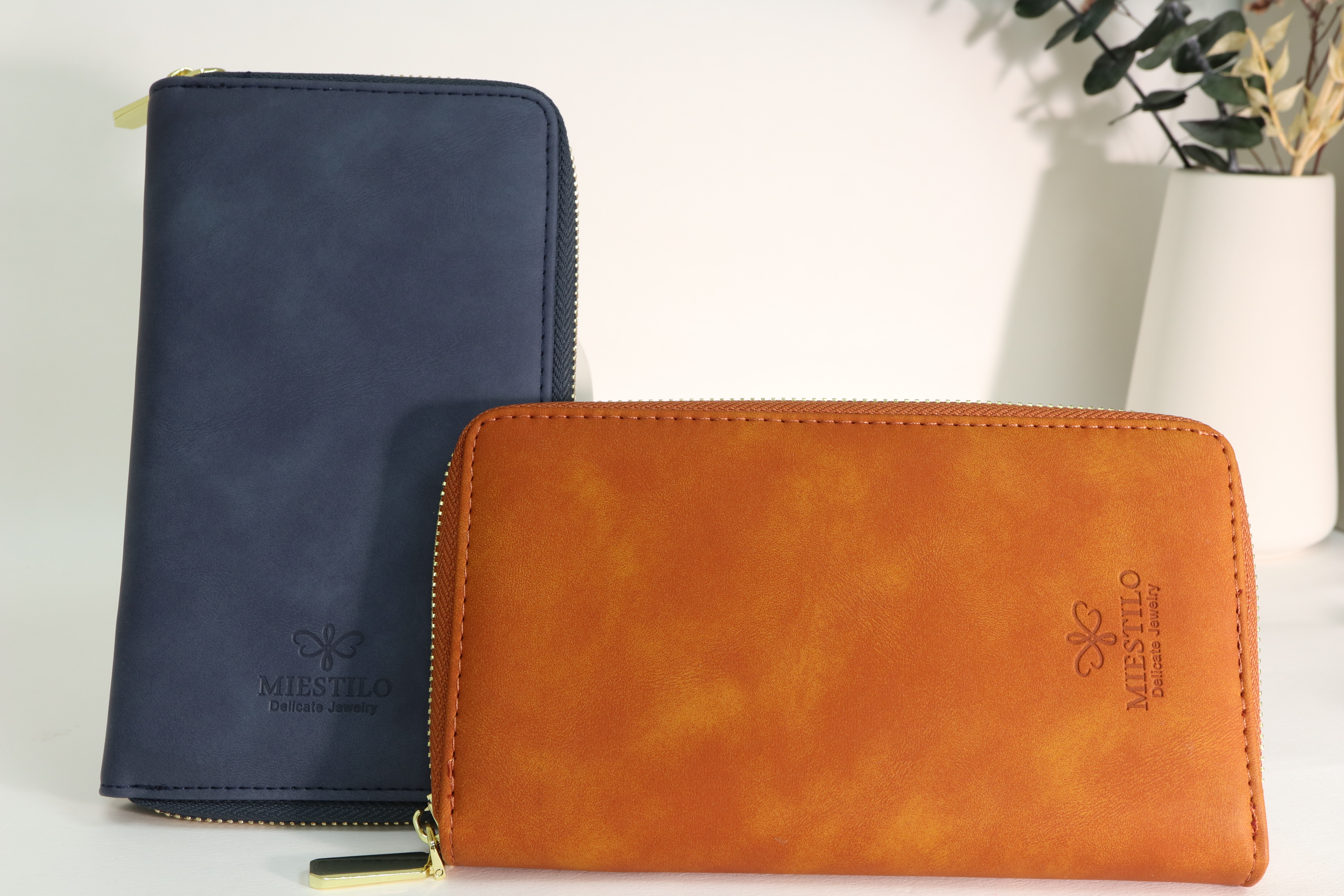MIESTILO 品牌訂製護照收納包｜Miestilo Jewelry設計師輕珠寶品牌｜舒飾質感每一刻