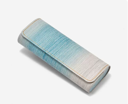 Popular glasses case (gradient blue (comes with lens cloth + cleaning fluid)) (size: length 16.3*width 6.4*height 3.6 (cm))