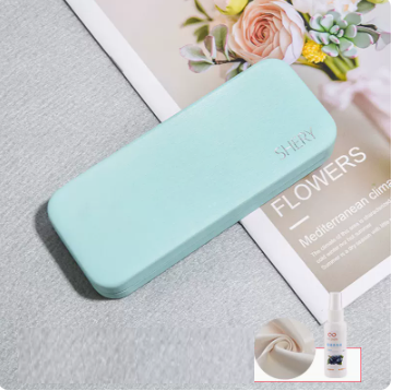 Popular glasses case (light blue (comes with lens cloth + cleaning fluid))