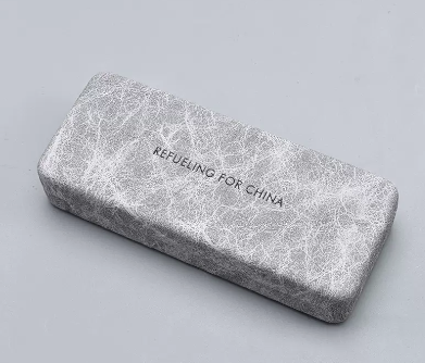 Popular glasses case (temperament gray [comes with lens cloth to hold sunglasses])