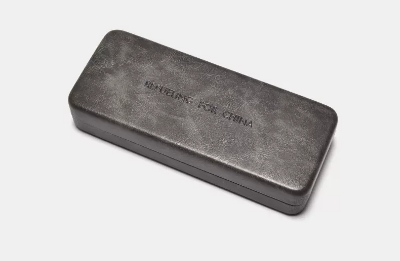 Popular glasses case (black (comes with lens cloth + cleaner))