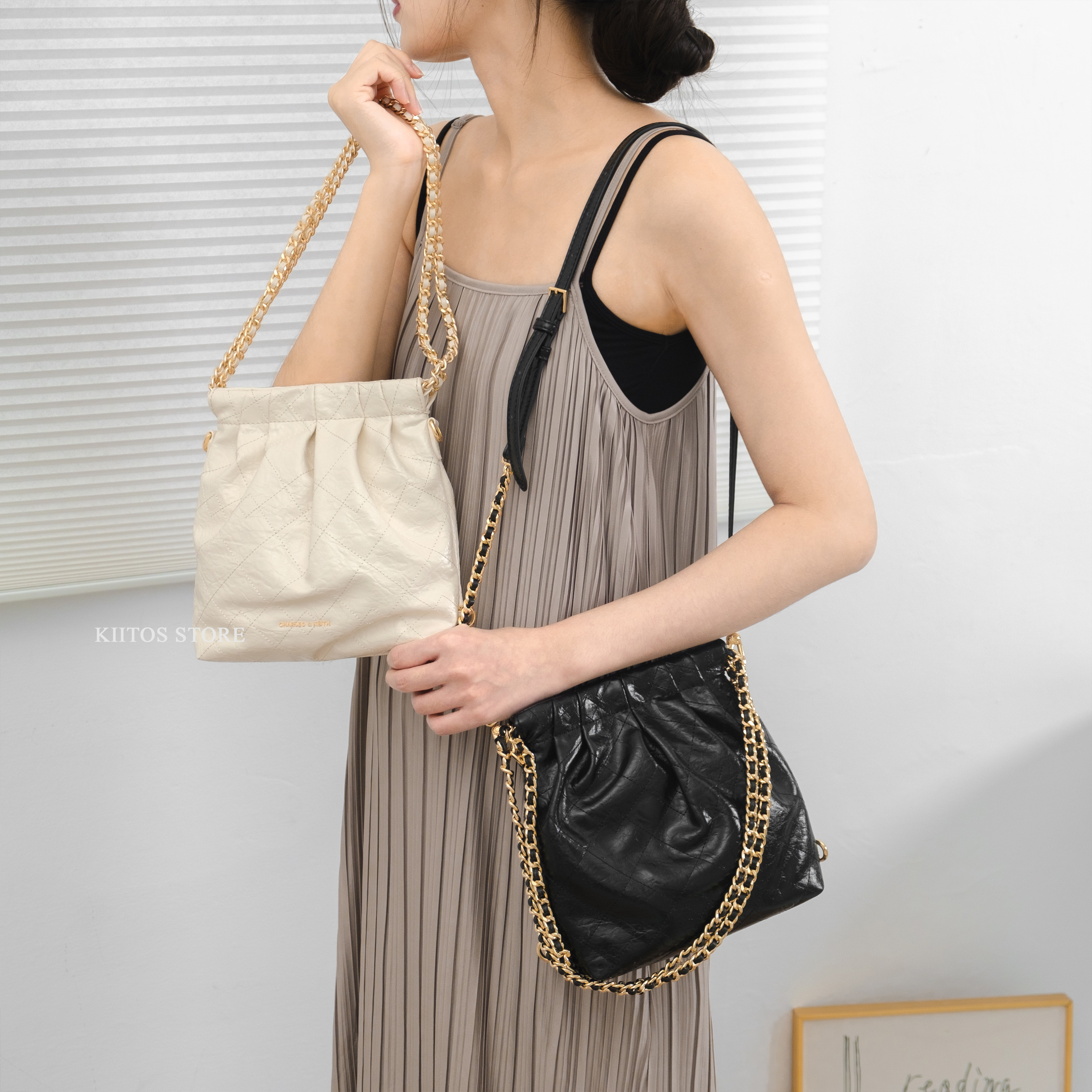 【現貨】 Charles&Keith Duo 細鍊抓皺流浪包 小CK