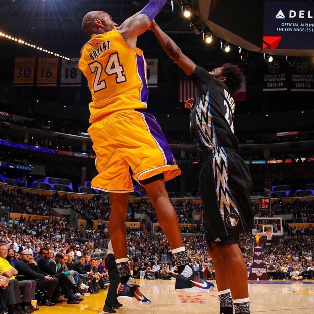 NIKE KOBE 11 ELITE LOW BHM 黑人月 籃球鞋 (男款)