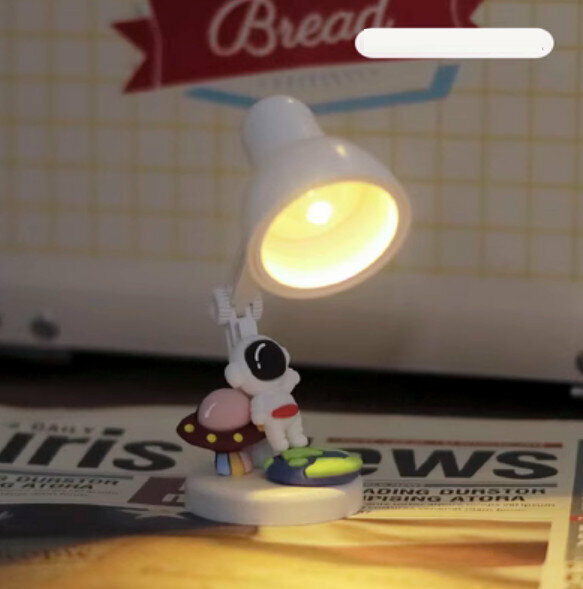 Popular bedroom bedside mini night light (Spaceman)