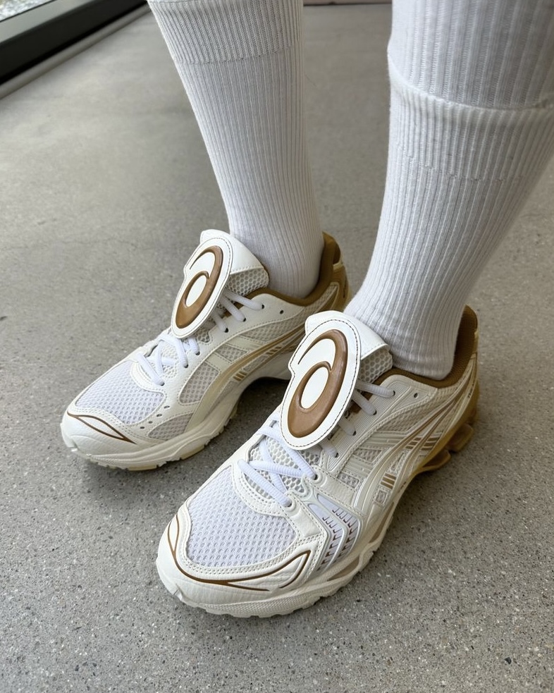 【Focus Store】預購 The Museum Visitor x Asics Gel-Kayano 14 "Cream Yellow" 白金漸層 1203A528-100