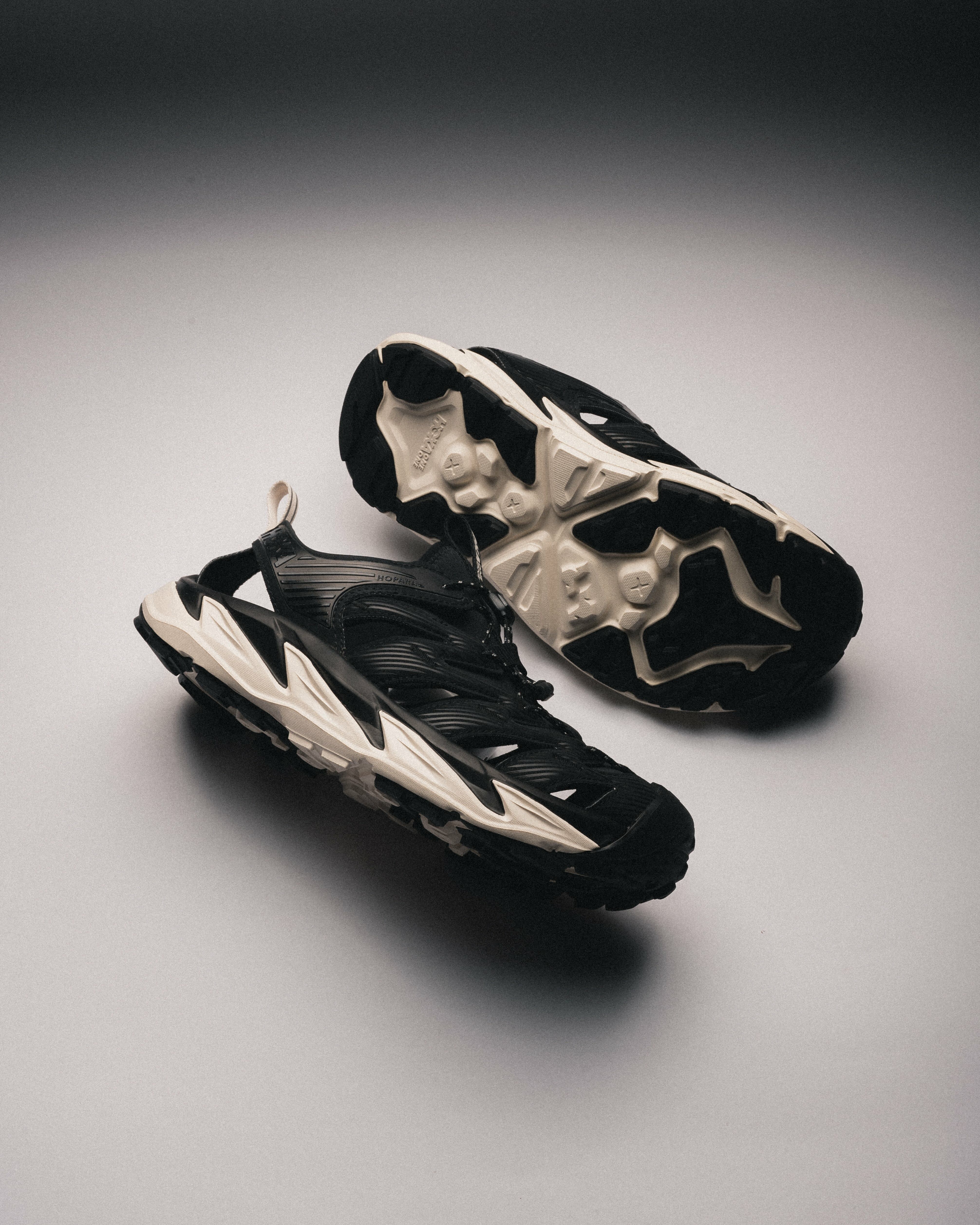 [現貨] HOKA U HOPARA | BLACK ALABASTER BKLB