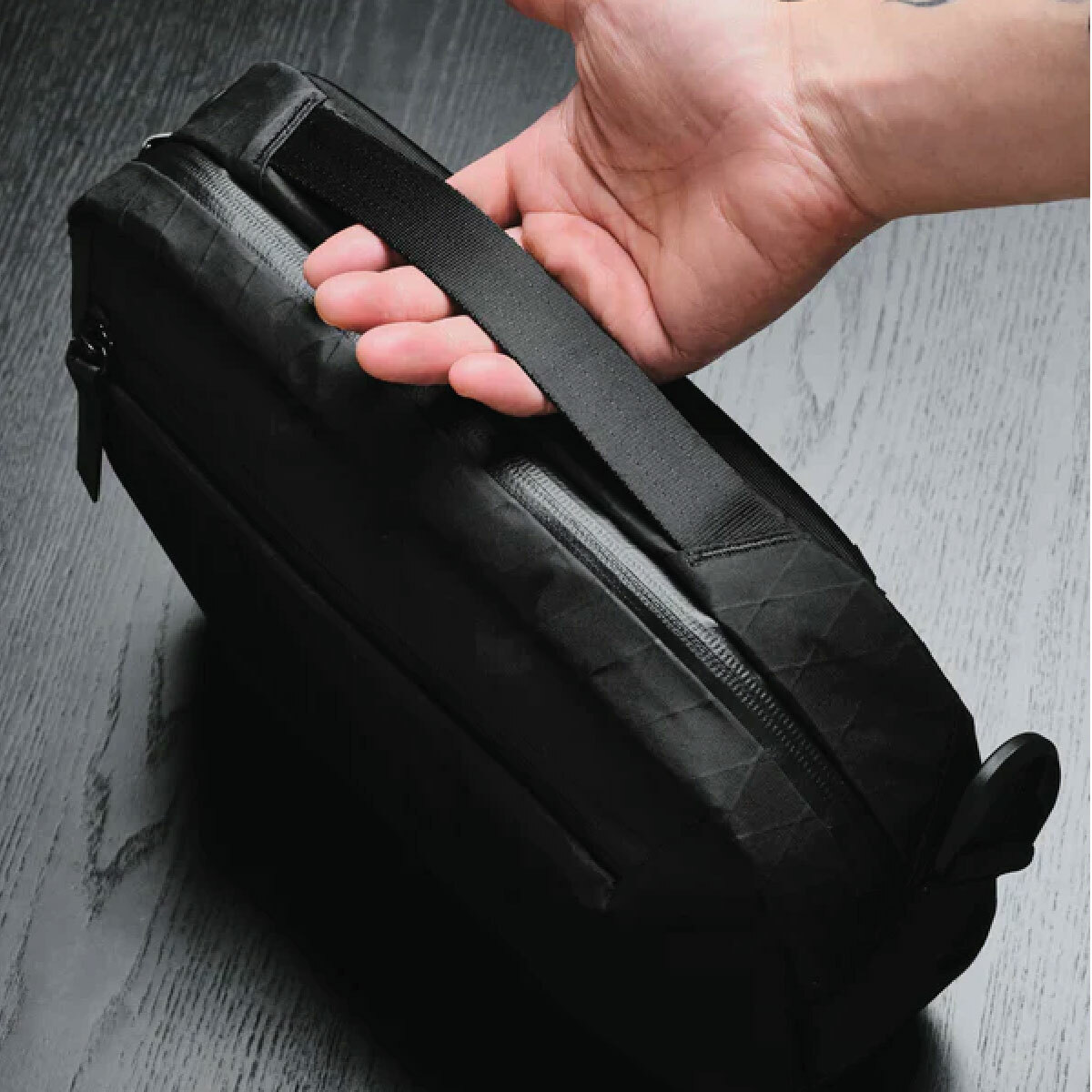 ALPAKA Go Sling 側肩包VX21
