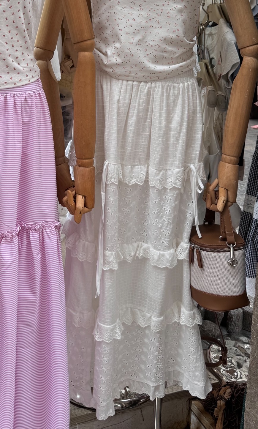 #現貨 出鏡率超高的白色蛋糕裙