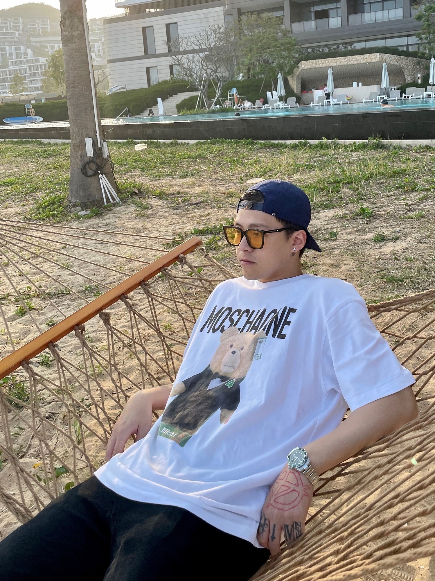 Aone4sure 惡搞MOSCHINO TEDD 短袖 T恤