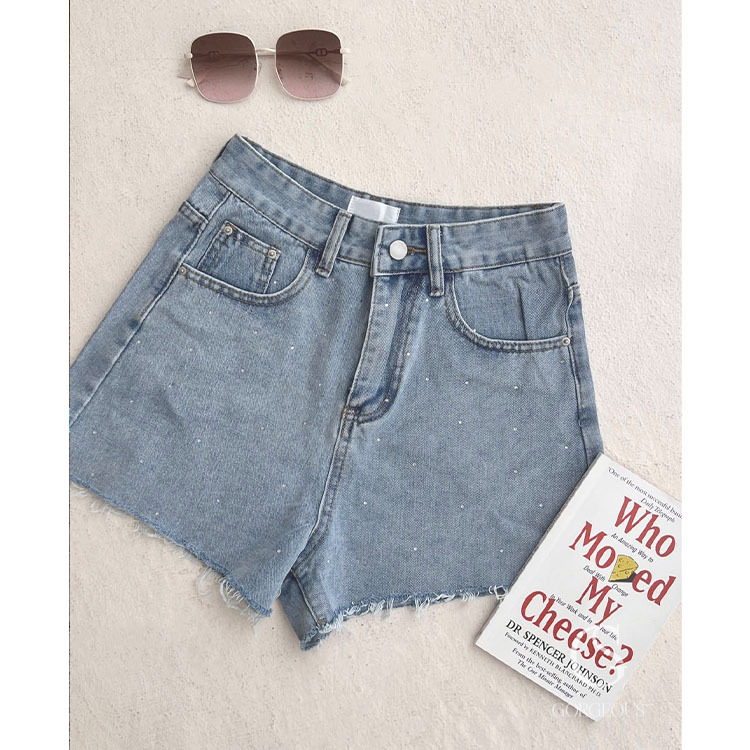 C113 現貨「水鑽抽鬚短褲」