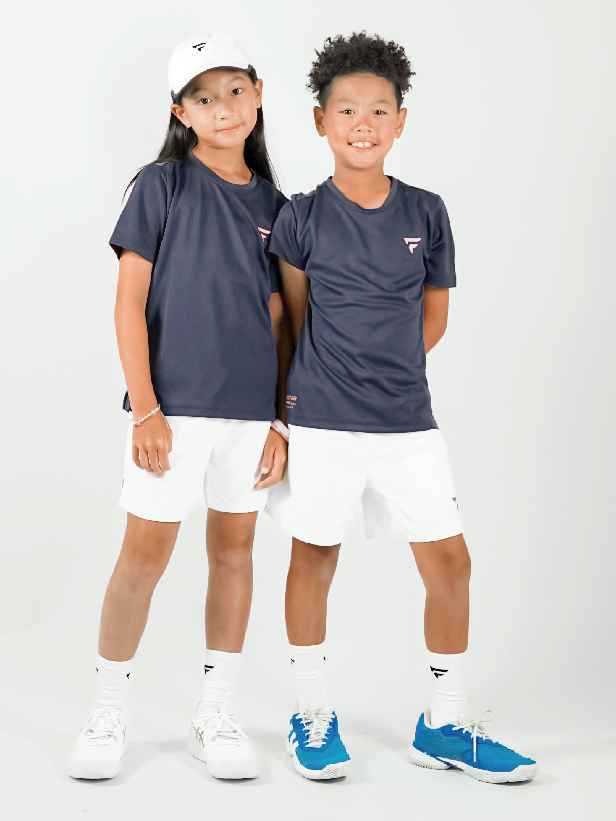 經典競賽兼訓練機能衣