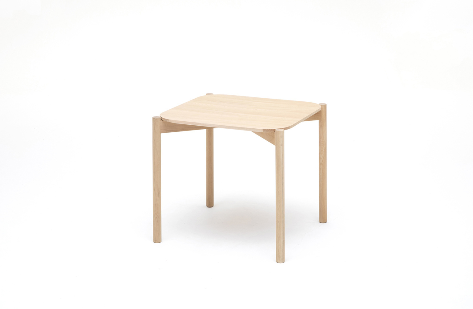 Castor 餐桌 (75 x 75)