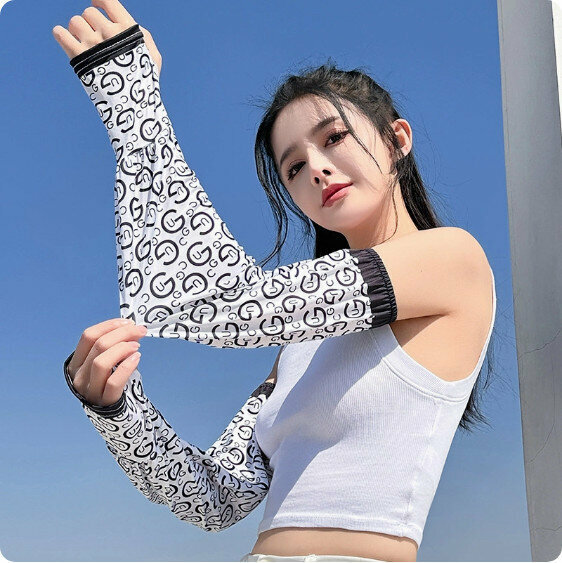New summer loose ice silk sunscreen sleeves (HyunA color [Gu]) [One size fits all]