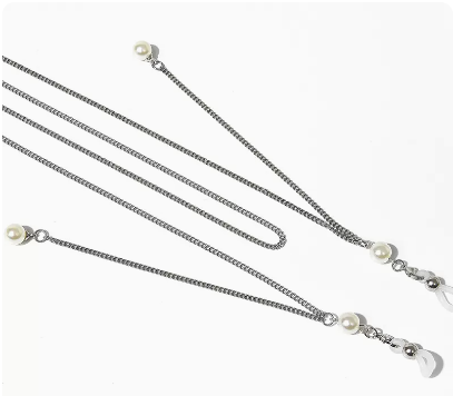 Popular glasses chain (silver with pearl pendant)