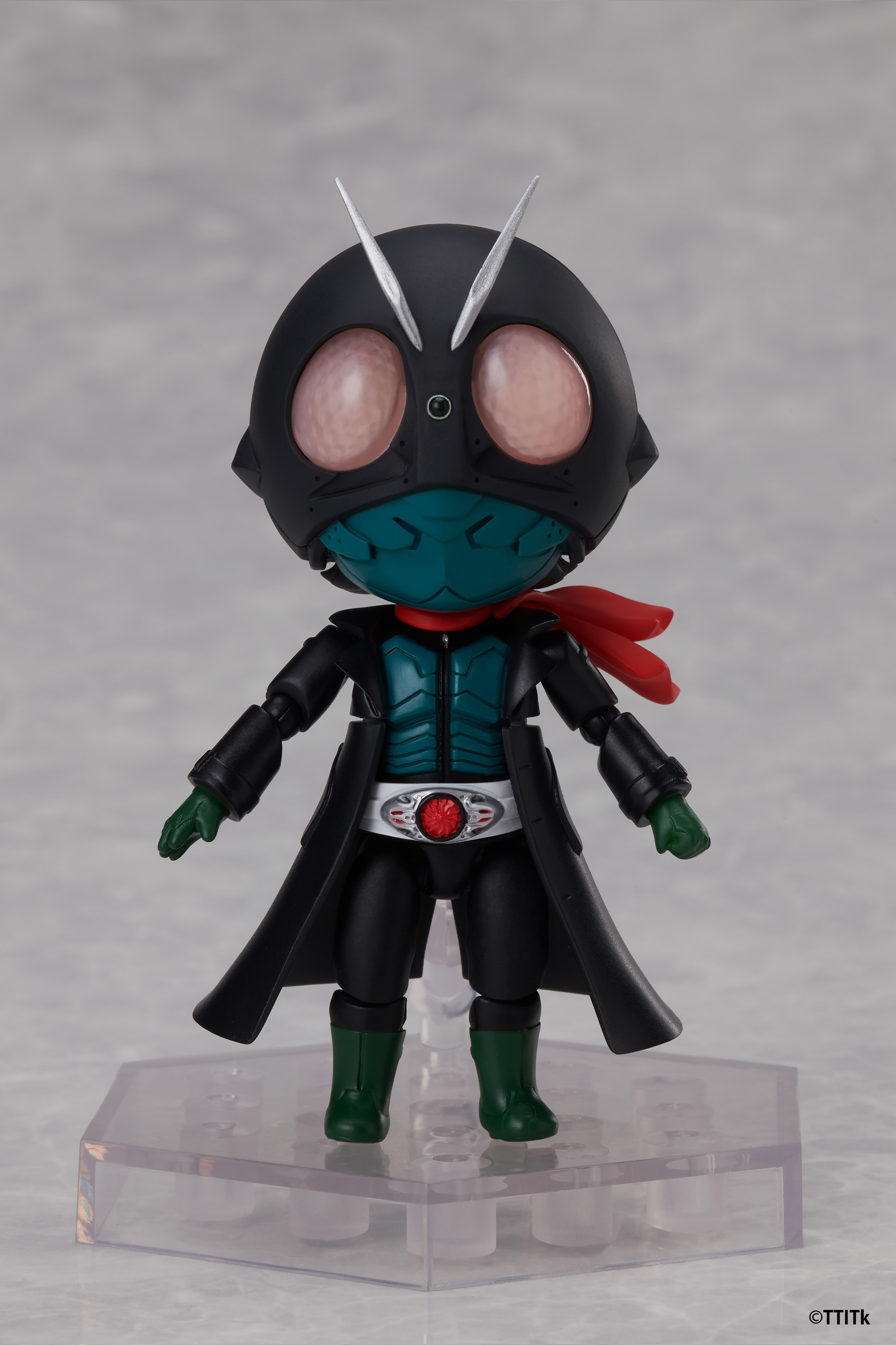 DFORM＋ 新日本英雄宇宙 超人力霸王 & 哥吉拉 & 假面騎士 & 新世紀福音戰士 初號機 4入組