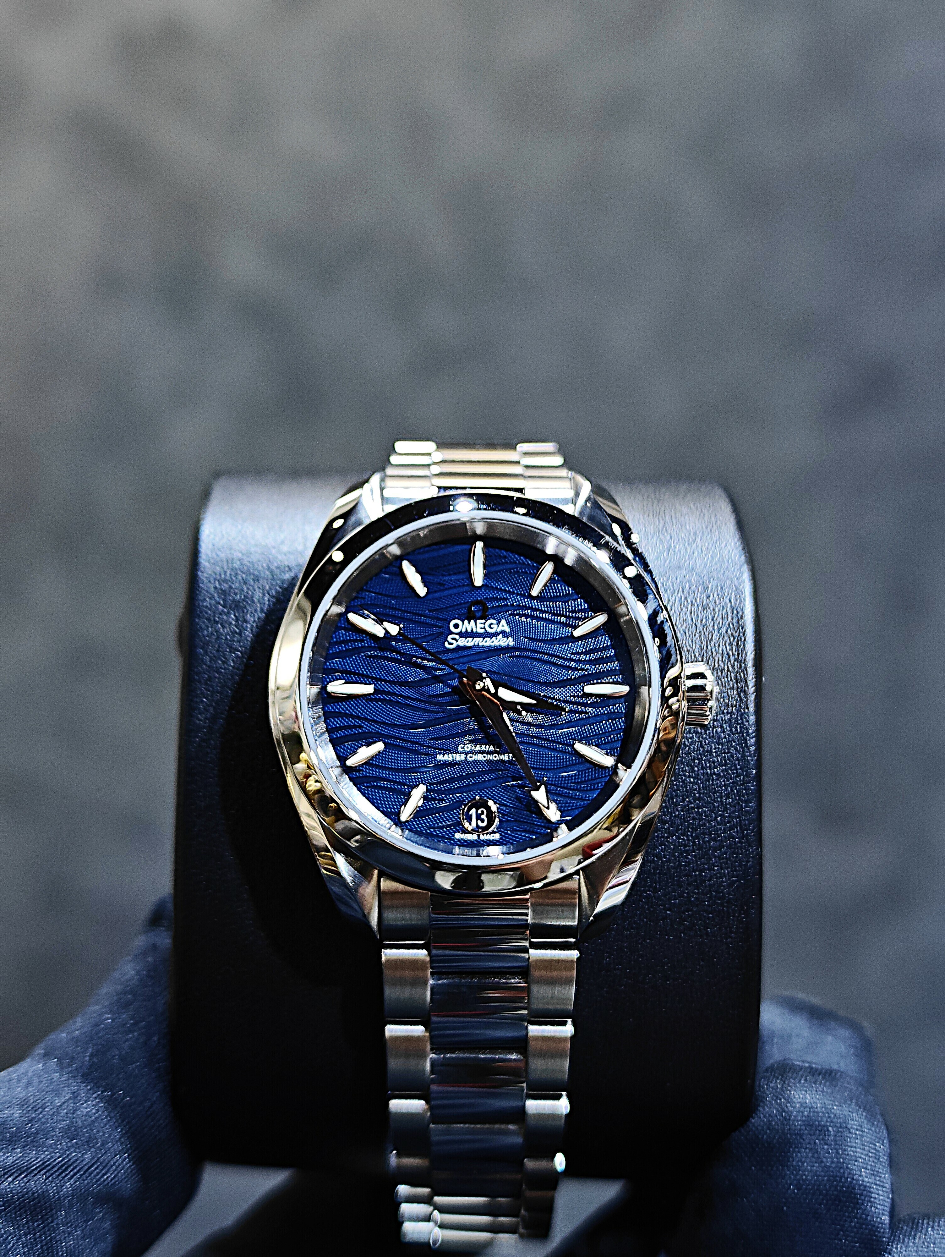 BRAND NEW OMEGA 220.10.34.20.03.001 22010342003001 SEAMASTER BLUE DIAL AQUA TERRA 150M CO‑AXIAL MASTER CHRONOMETER 34 MM