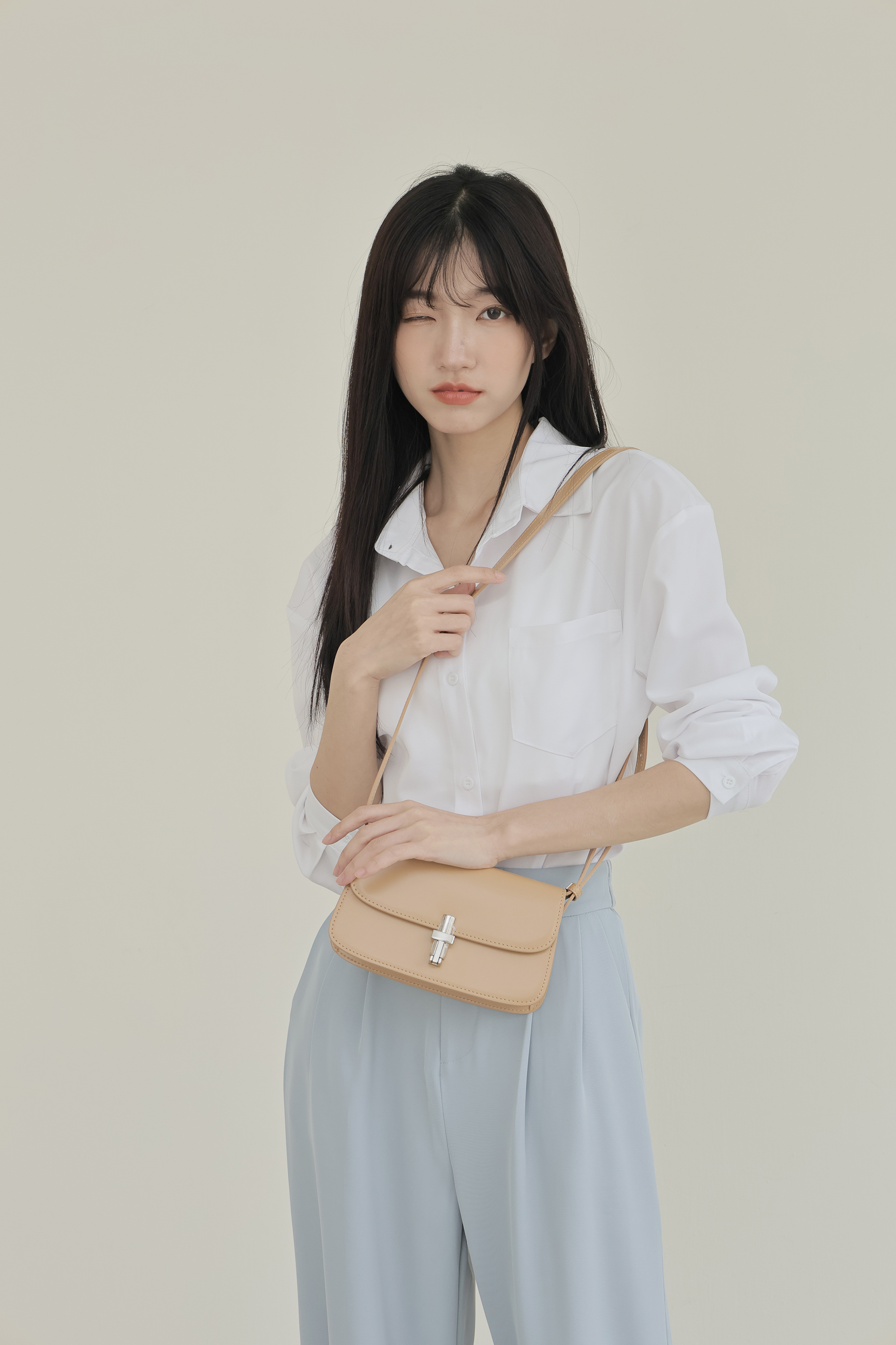 * 復古真皮單肩豆腐包3921