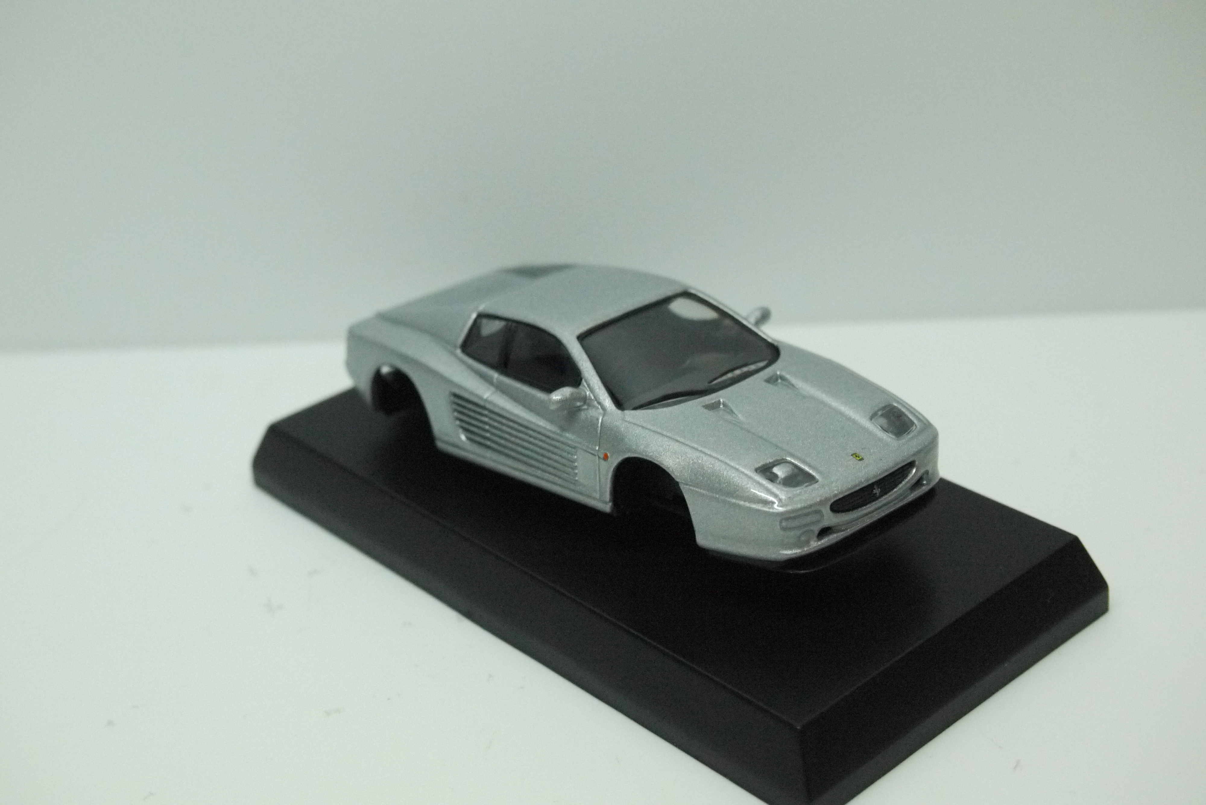 Kyosho Ferrari F512 M Silver