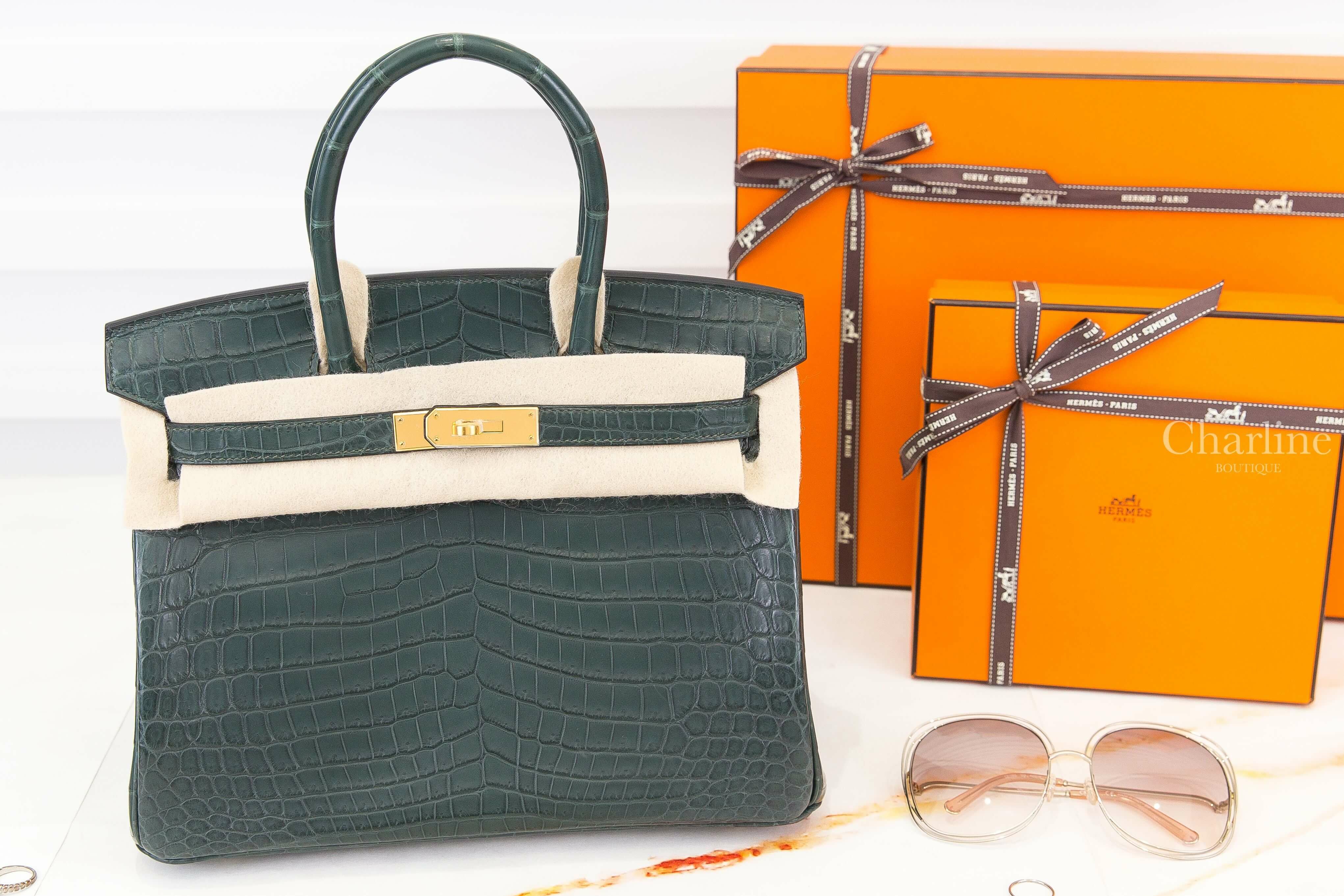 Hermès Birkin 30cm 67 Vert Fonce Crocodile Niloticus Mat 祖母綠霧面兩點鱷魚金釦鉑金包-Charline Boutique 精品代購