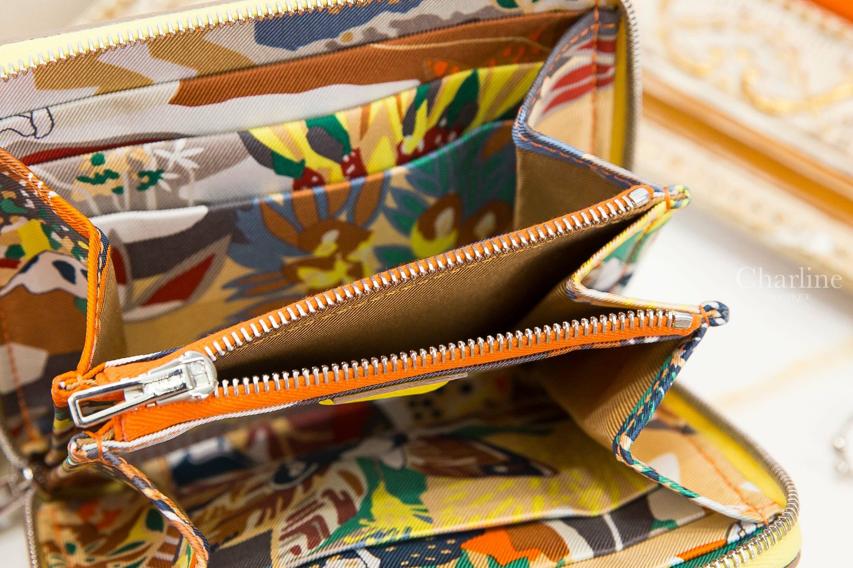 Hermès Silk' In Compact Wallet 9R Lime Evercolor 萊姆黃絲巾拉鍊短夾-Charline Boutique 精品代購