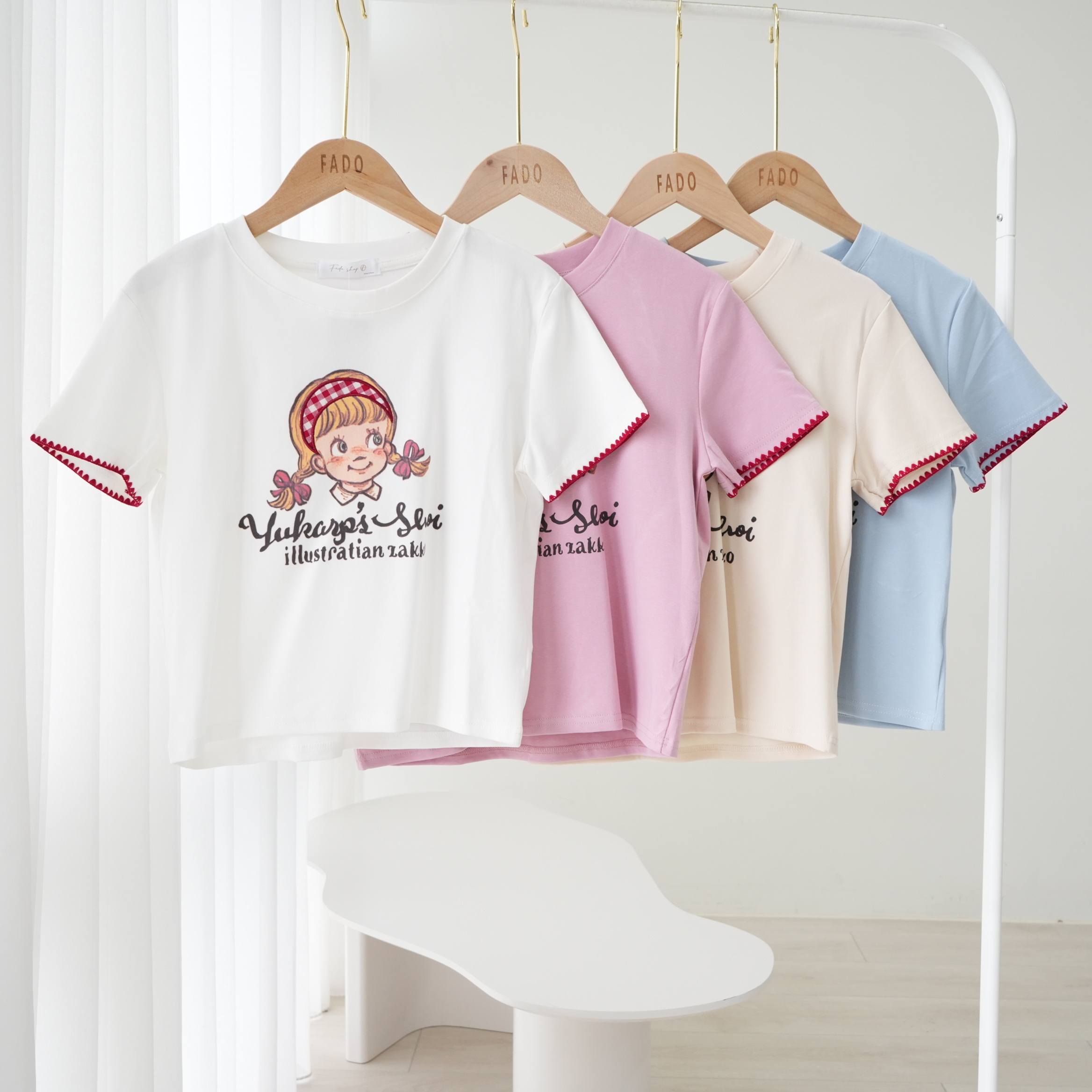 法朵Fado shop｜袖造型俏麗女孩印花短版T 021B069