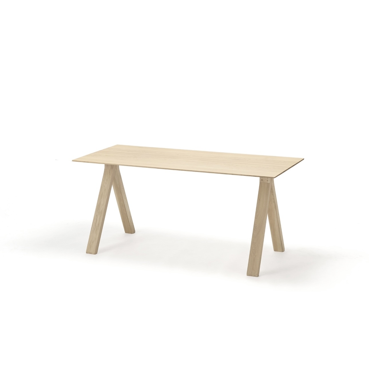 Spectrum ST 工作桌 - 三種尺寸