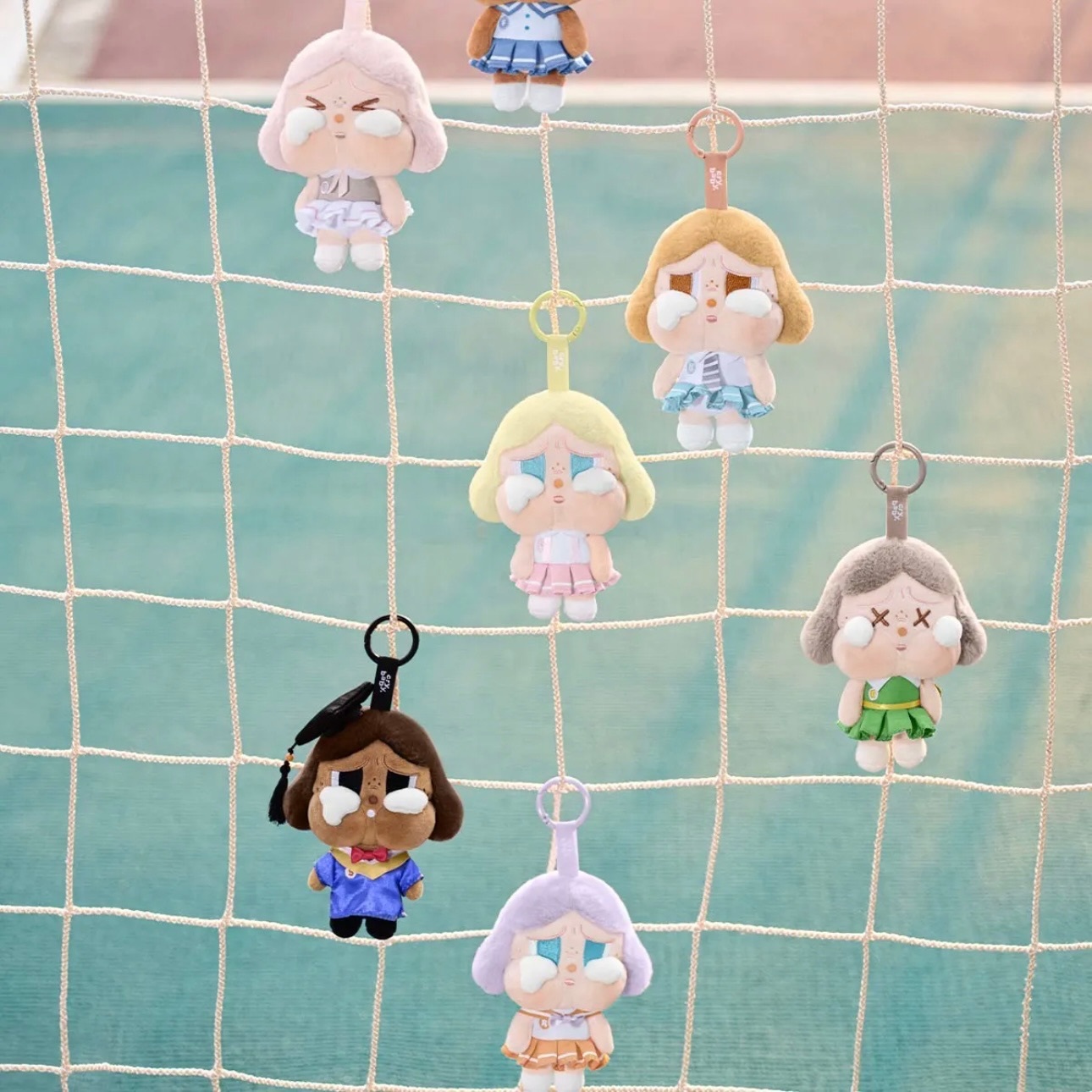 POPMART 泡泡瑪特 落日歌會系列 CRYBABY 毛絨掛件 盲盒 鑰匙圈 6+1款