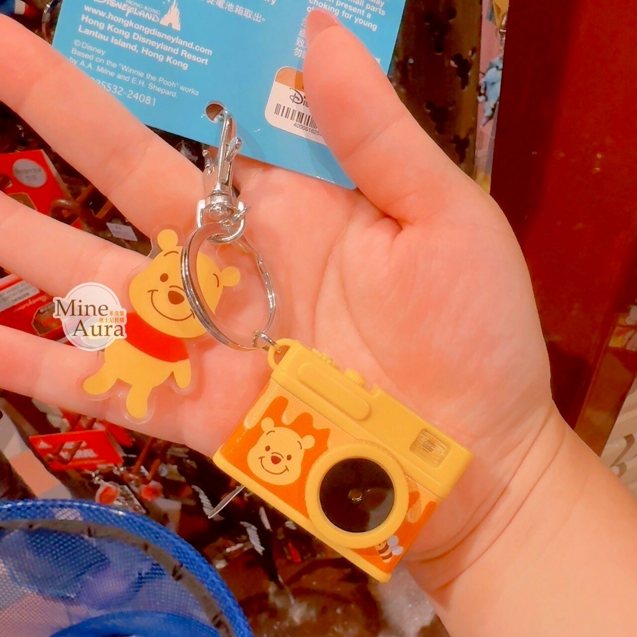 小熊維尼 Winnie the Pooh 相機造型 快門閃光設計 鑰匙圈 吊飾 -香港迪士尼樂園