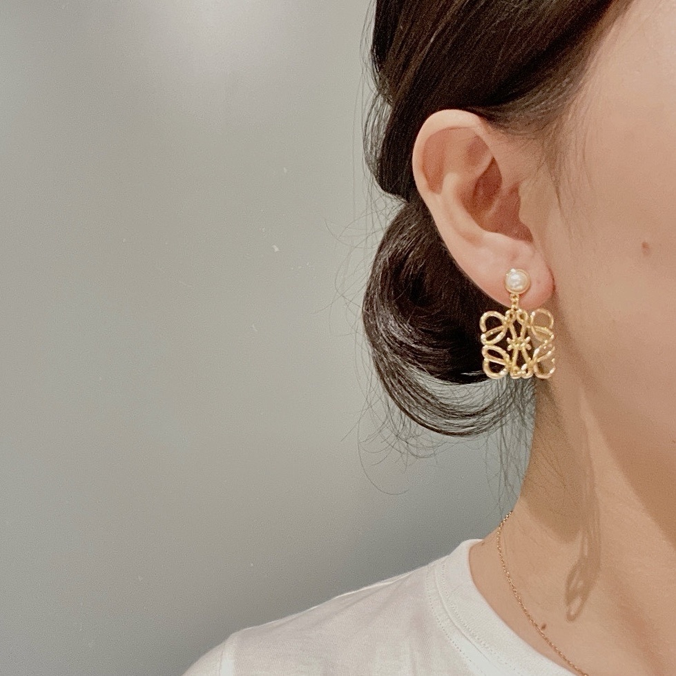 Lo絕美經典立體花紋 珍珠耳墜