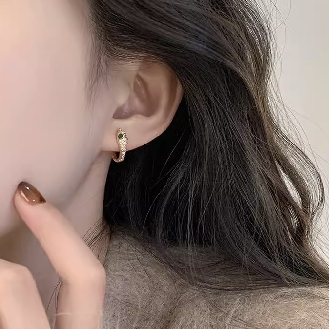 14k閃金銀鑽蛇 綠寶石眼一體耳釦釘