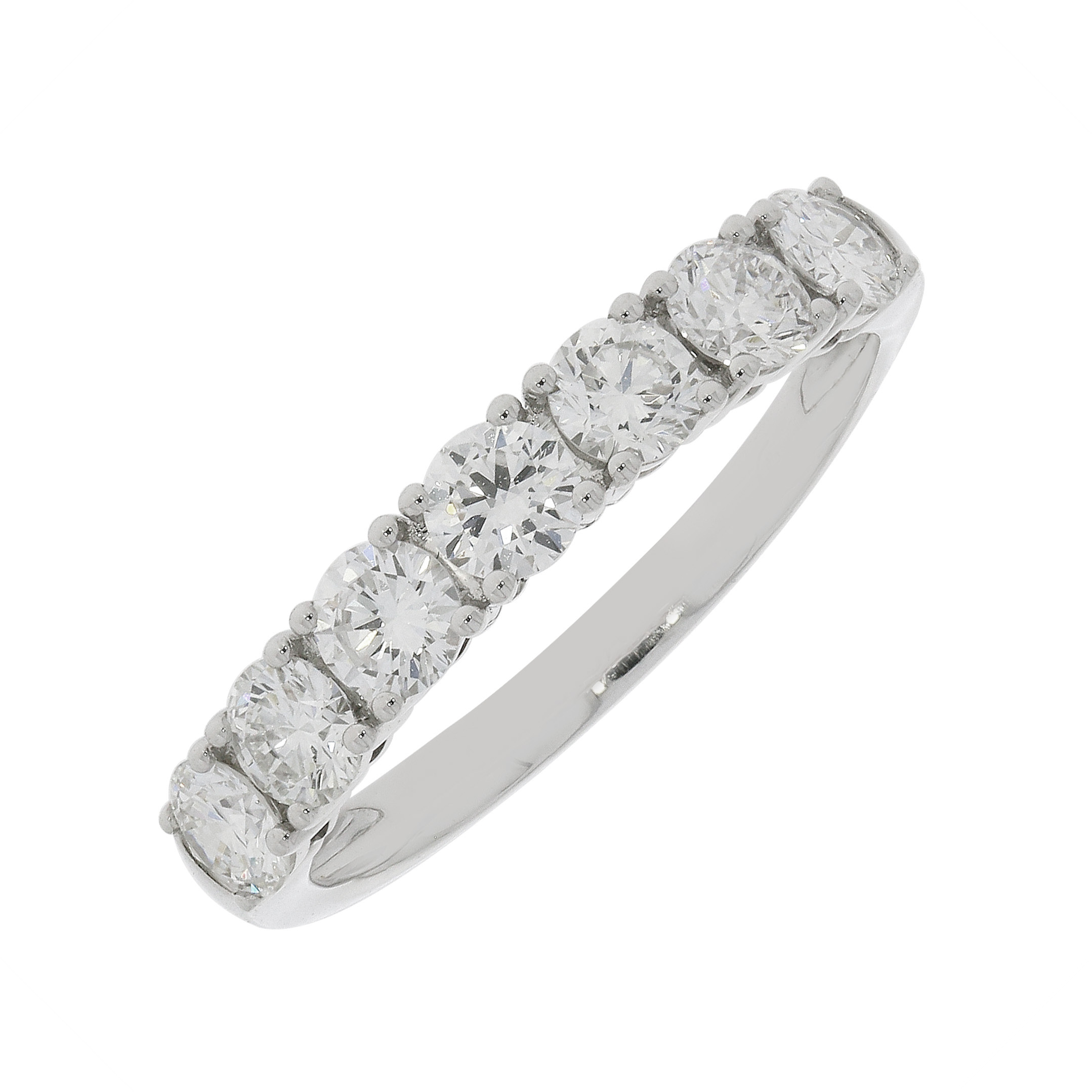 18K白金13份鑽石半排戒