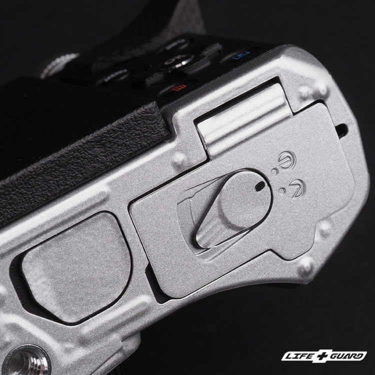 LIFE+GUARD 相機貼膜安裝示意，適用OLYMPUS E-M5 Mark II