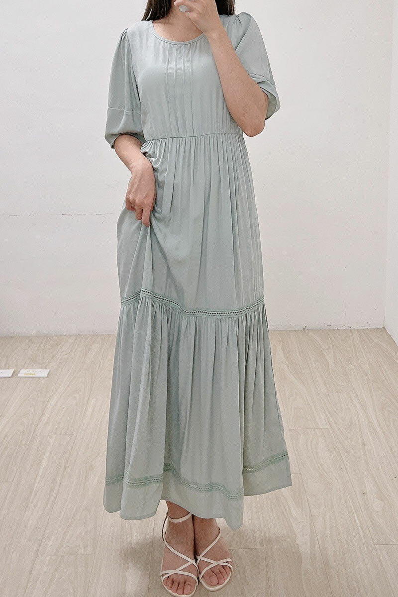 挖背澎袖緹花洋裝