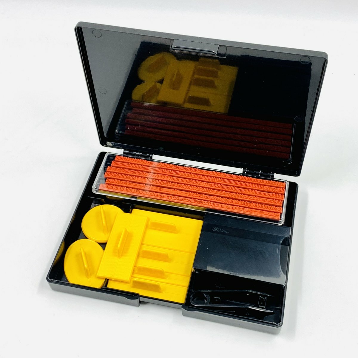 Shiny - 台灣 Shiny® S-200 D.I.Y.字粒組合印章, 4mm 及 5mm《香港行貨》- 1 套