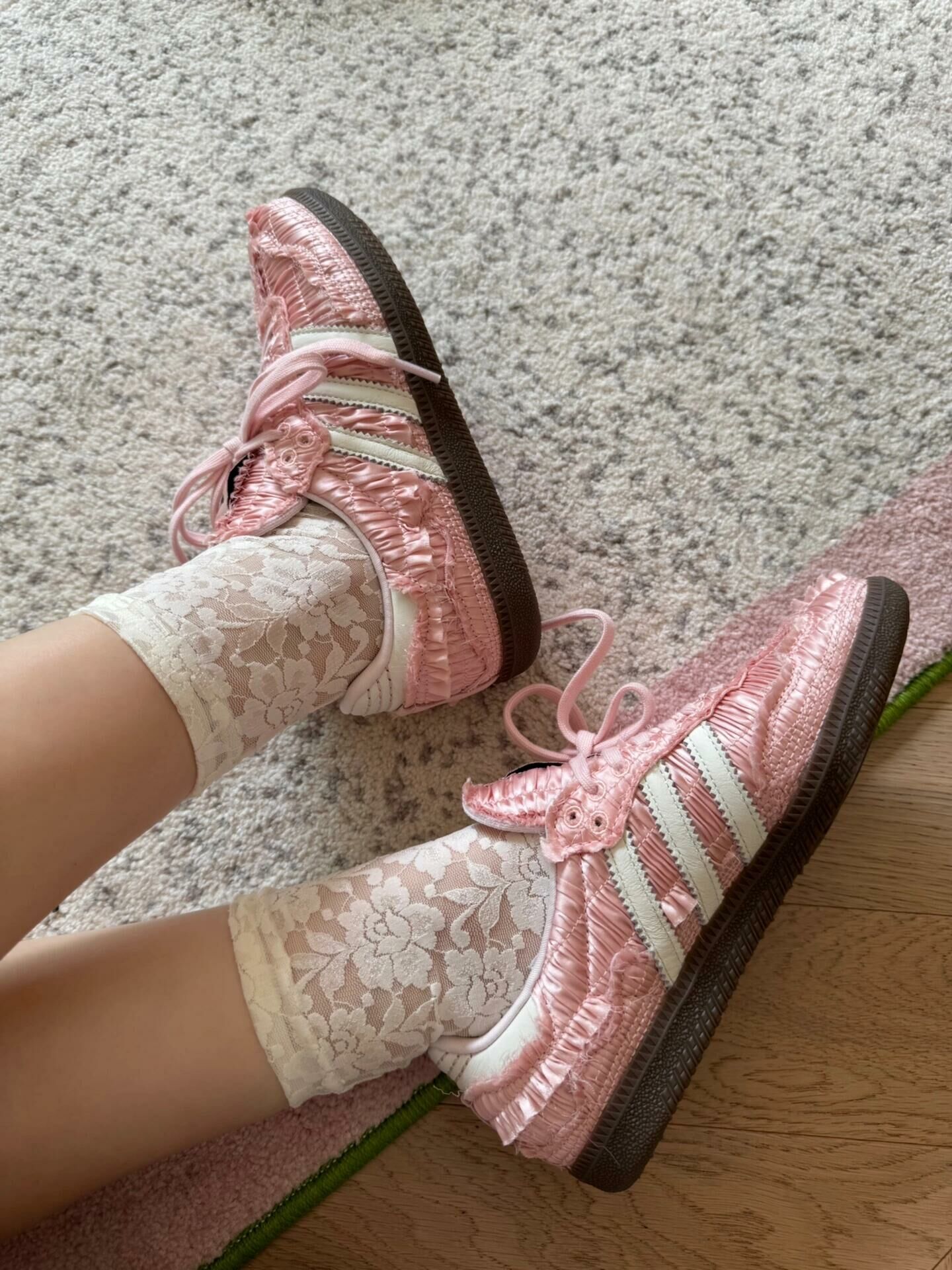 Caroline Hu x Adidas Samba OG 粉色 芭蕾風 蕾絲 絲綢 復古 德訓鞋 聯名款 JQ4747/預購