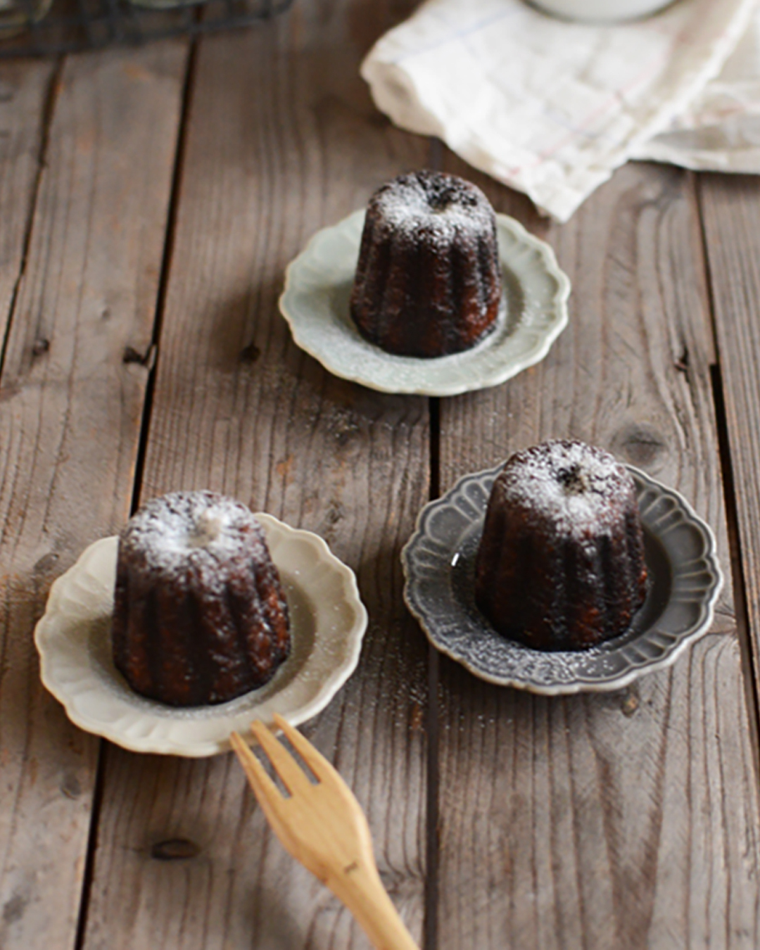 Pomponner 10.5cm 浮雕小碟 淡綠｜studio m'