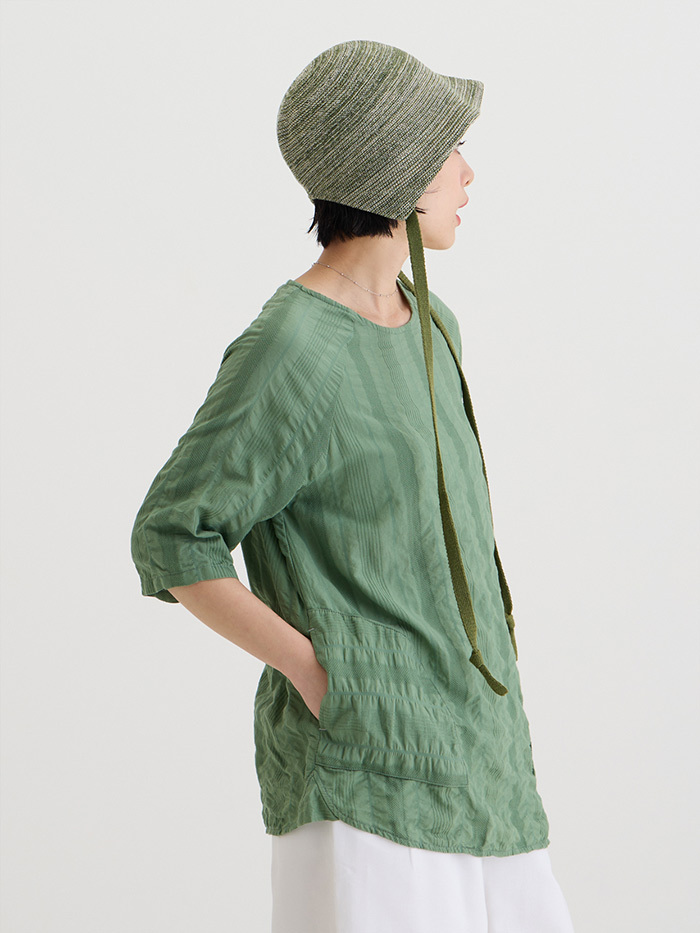 皺皺雲七分袖上衣-晴時多雲