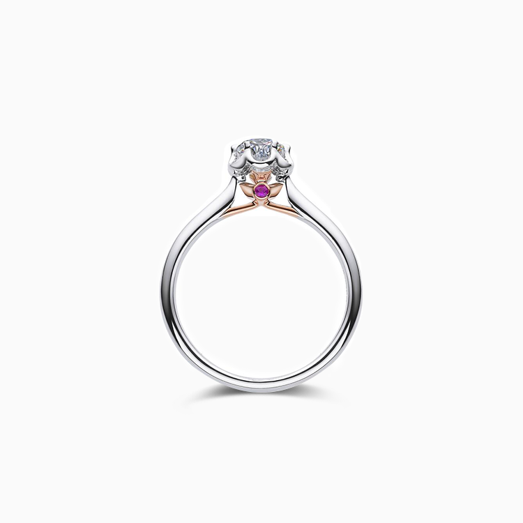 18K 白金鑲單鑽石訂婚戒指