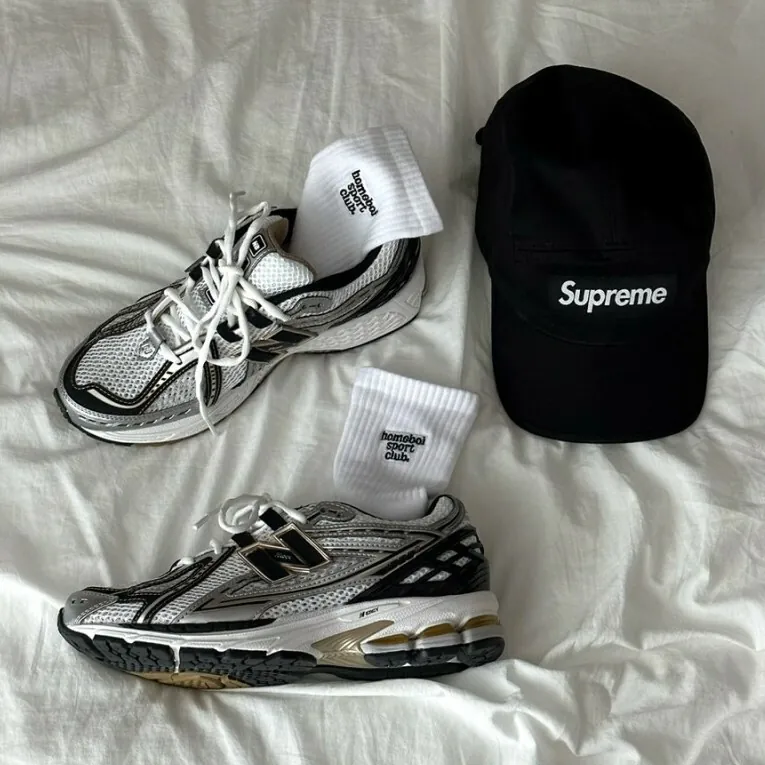 NEW BALANCE 1906R "White-Gold" [IU、金秀賢著用款]