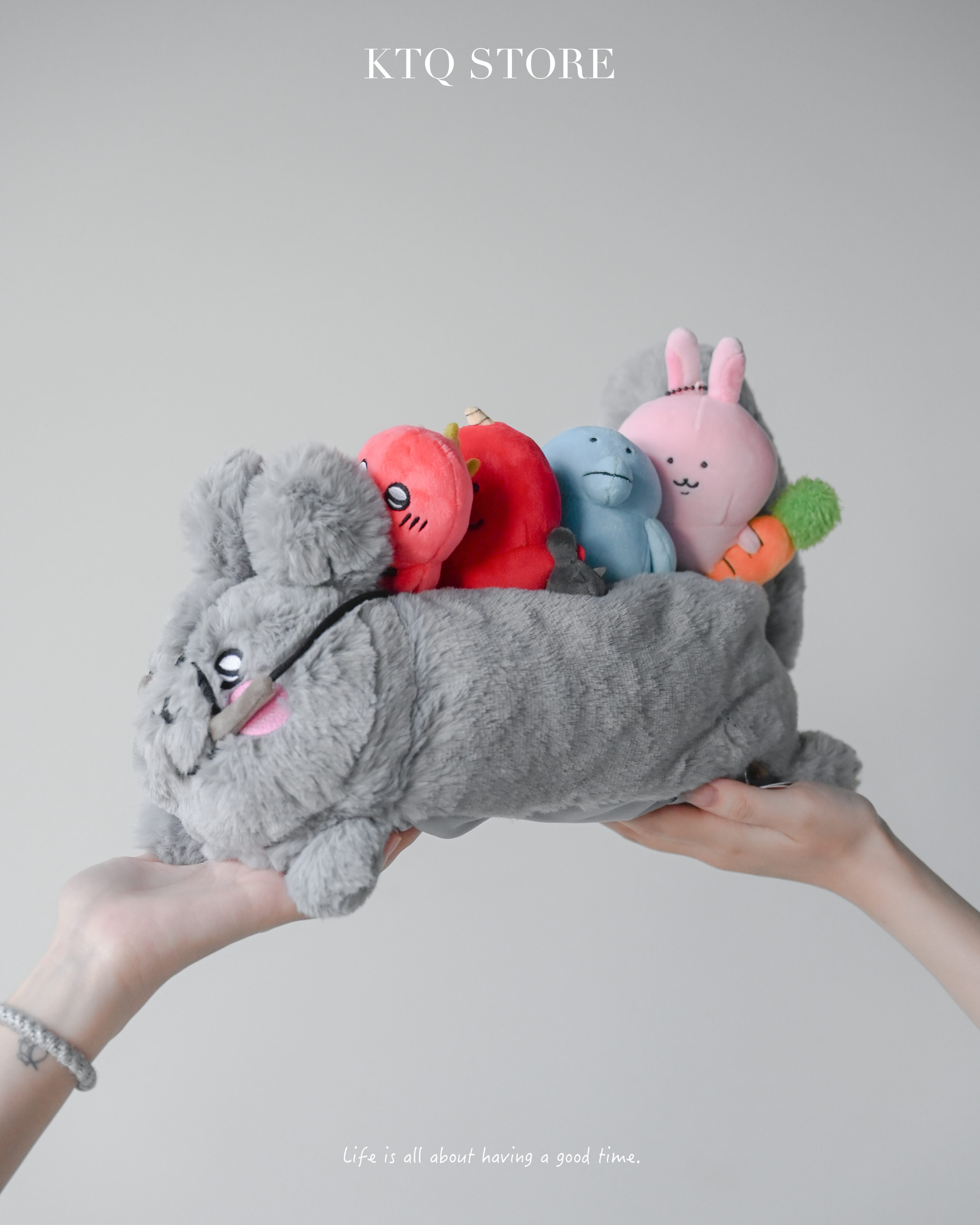 KTQ STORE ‧ 日本 Joke Bear 自嘲熊系列 卡布龍貓 衛生紙套 一鷹二富士三茄子 吊飾